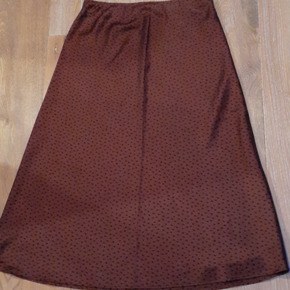 Satin A line midi skirt A &F